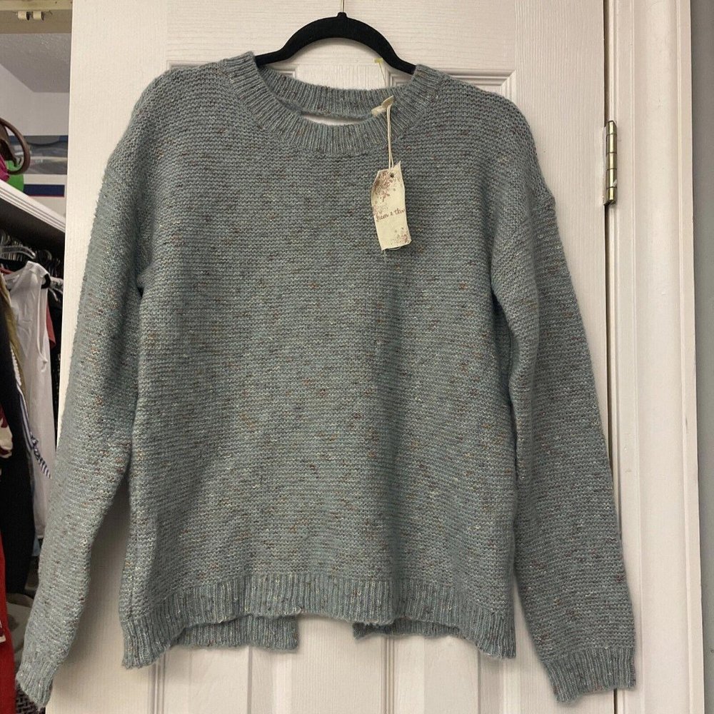 NWT Hem And Thread Blue Mixed Sweater Knit Womens Small. Adorable Back Detail.